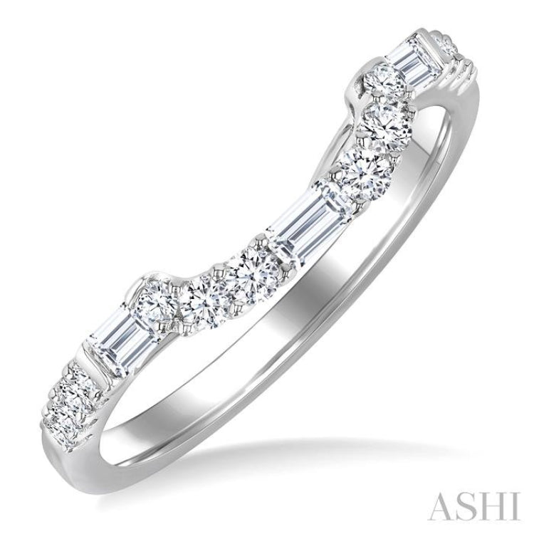1/3 Ctw Curved Baguette and Round Cut Diamond Wedding Band in 14K White Gold