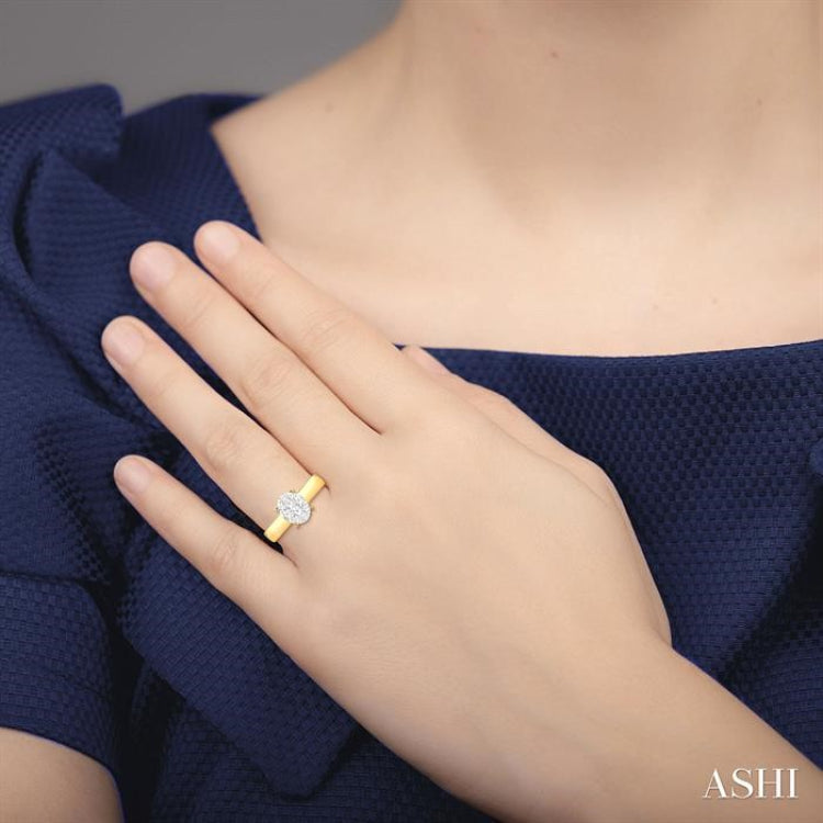 1/2 Ctw Bold Shank Oval Shaped Lovebright Round Cut Diamond Ring in 14K Yellow and White Gold
