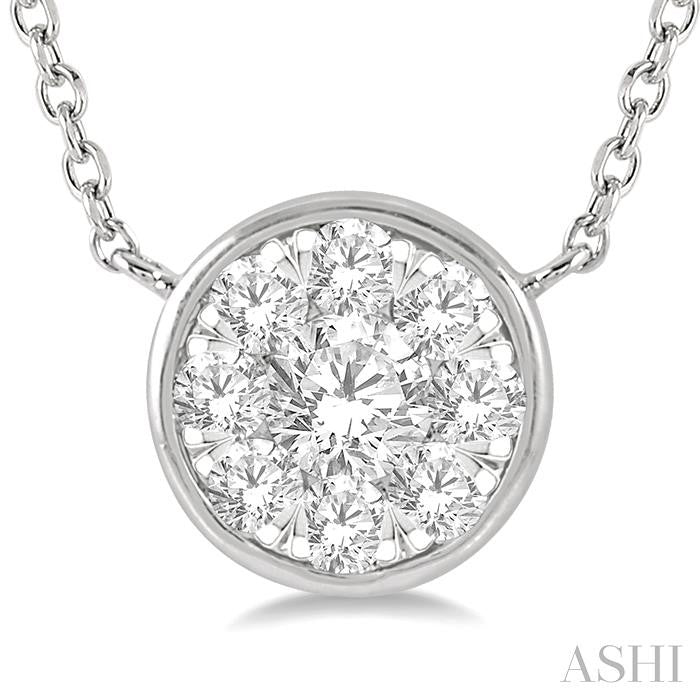 1/3 Ctw Round Shape Lovebright Diamond Pendant With Chain in 14K White Gold