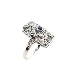 18k White Gold Rectangle Ring With Diamonds 0.27CTTW Size 7