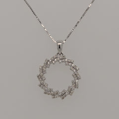 14kw-gold circle pendant with diamonds 0.23cttw